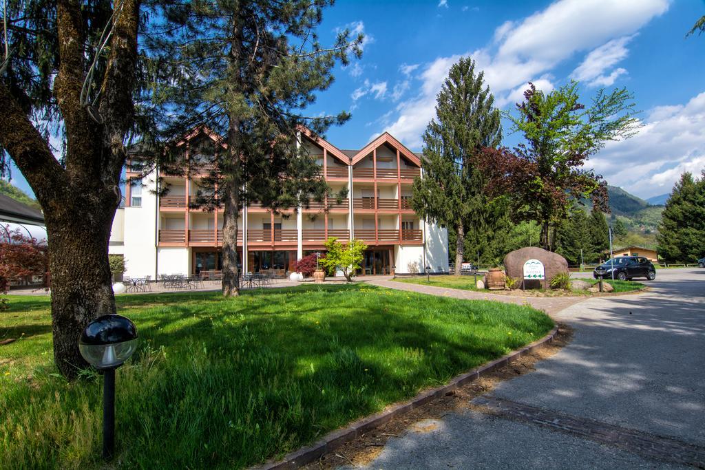 Hotel Al Ponte Garni à Pergine Valsugana Extérieur photo